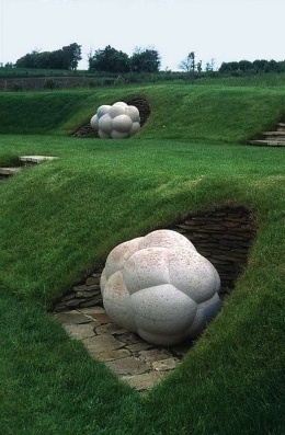 Attend the minute particulars - but does it float #sculpture