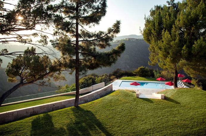 Californian House Encased in Beautiful Travertine Stone - #outdoor, #architecture, #house, #landscaping, #pool, pool, outdoor, archite