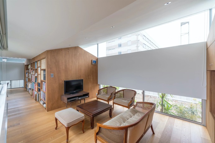Toyohashi House by Junichi Suezaki Architects