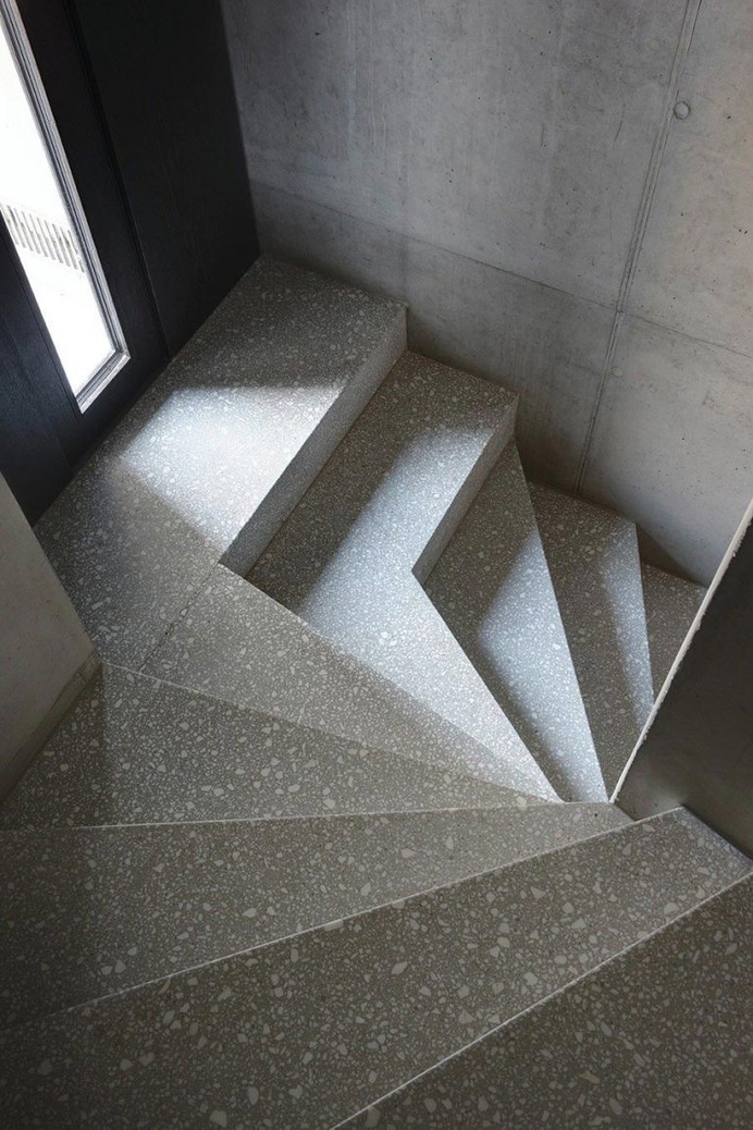 House T by Men Duri Arquint