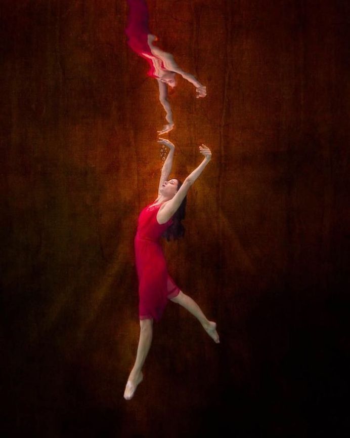 Underwater Fine Art Portrait Photography by Craig Colvin