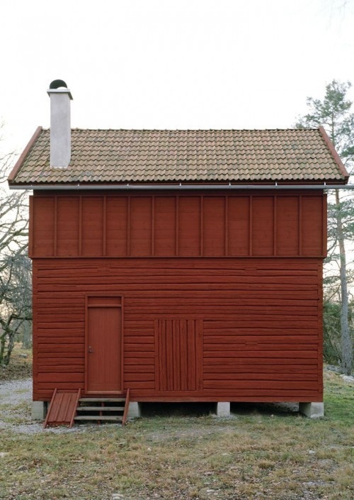 Nannberga by General Architecture #sweden #architecture #house #red