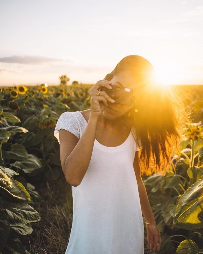 Beautiful Intimate Portraits by Brandon Tormanen