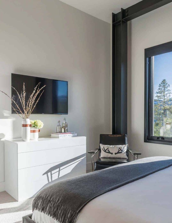Wilderness Ridge House Maximizing Its Privileged Location