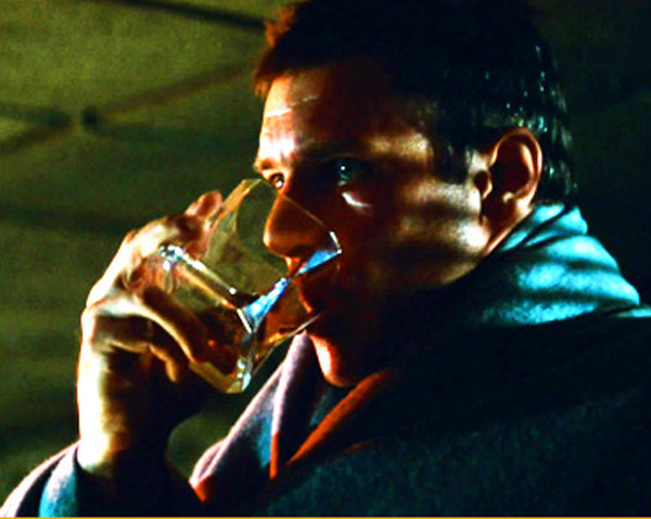 Blade Runner Whiskey Glass | Cool Material #runner #blade #dystopia #whiskey