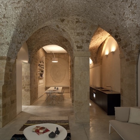 Dezeen » Blog Archive » Jaffa Flat by Pitsou Kedem #architecture