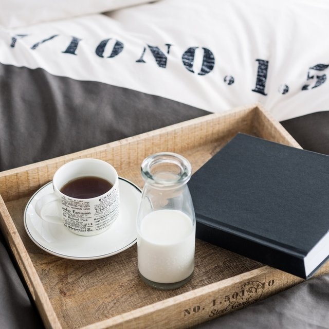 Wooden Tray by H&M #tech #flow #gadget #gift #ideas #cool