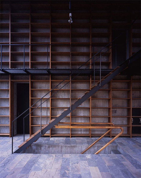 M3/KG #bookcases #libraries #interiors #wood #architecture #stairs