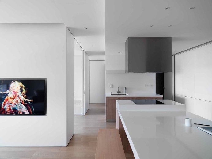 KT Apartment by Marty Chou Architects