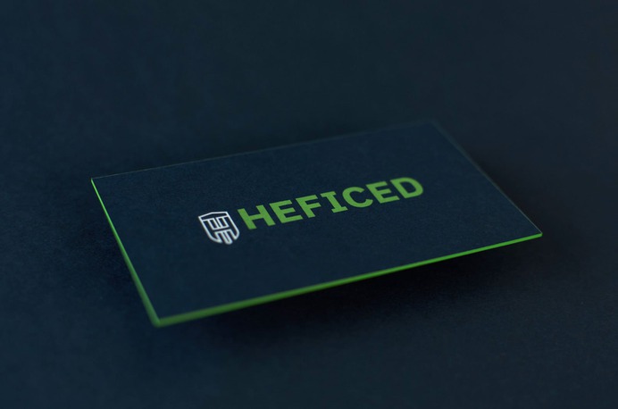 Dark blue business cards with painted edges