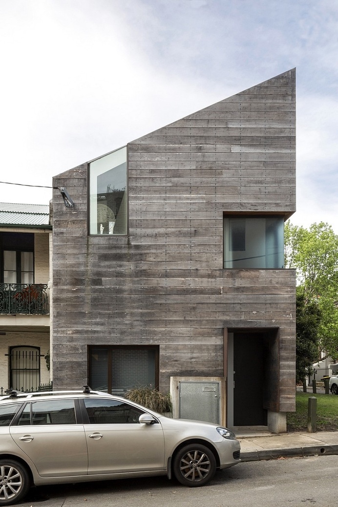 Stirling House by Mac-Interactive Architects