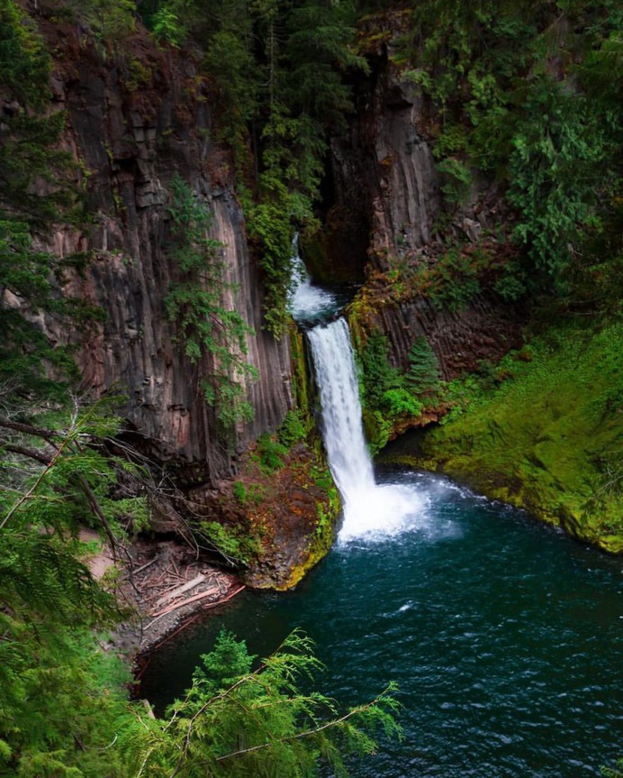 Attractive Adventure and Landscape Photography by Katie Yarborough