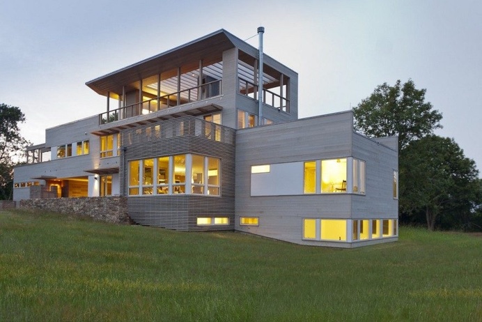 Fishers Island House is a Prefabricated Home Composed of Eight Lego-like Boxes 16