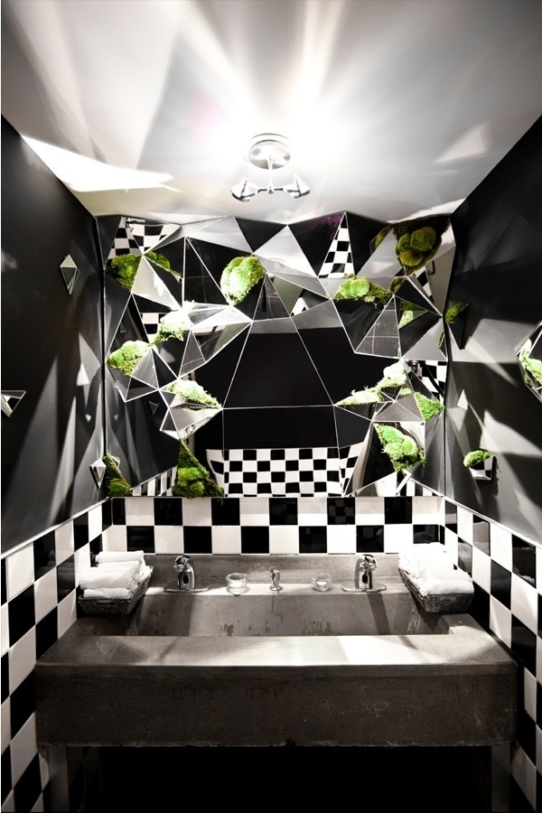 --RESTAURANT-- : Karim Charlebois-Zariffa #interior #design #karim #mirror #zariffa #accords