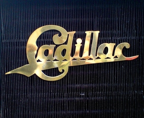 cad.jpg (JPEG Image, 500x411 pixels) #type #cadillac #retro