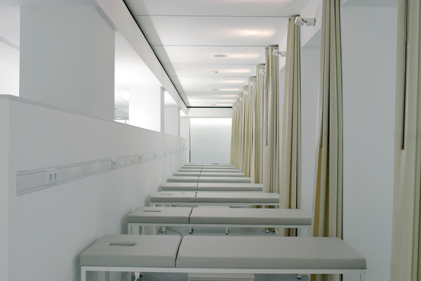 Carvalho Araújo | Carlos Rio Clinic #braga #arajo #clinic #architecture #carvalho