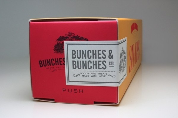 Bunches and Bunches Snaps Cookie Packaging #embossing #branding #touch #letterpress #box #soft #slide #cookies