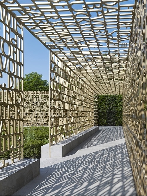 Abril Wins Gold Medal at European Design Awards 2012 | The FontFeed #xplicit #branczyk #annette #the #alexander #wsthoff #written #garden #gmbh