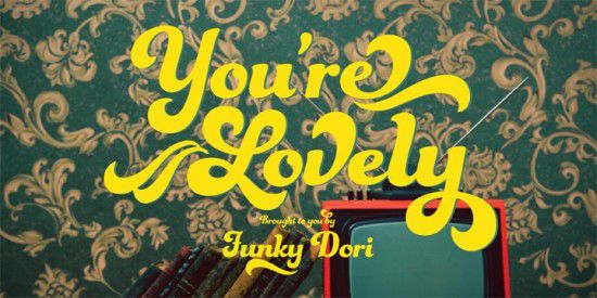 Retro-Font-by-Laura-Worthington-550x275.jpg (550×275)