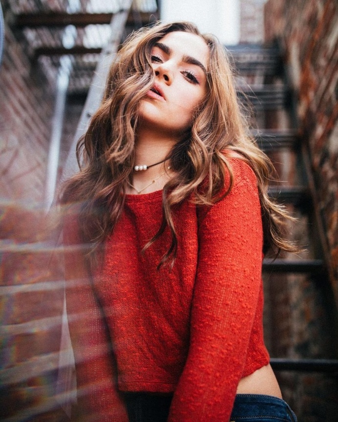 Gorgeous Lifestyle Portrait Photography by Emily Khan