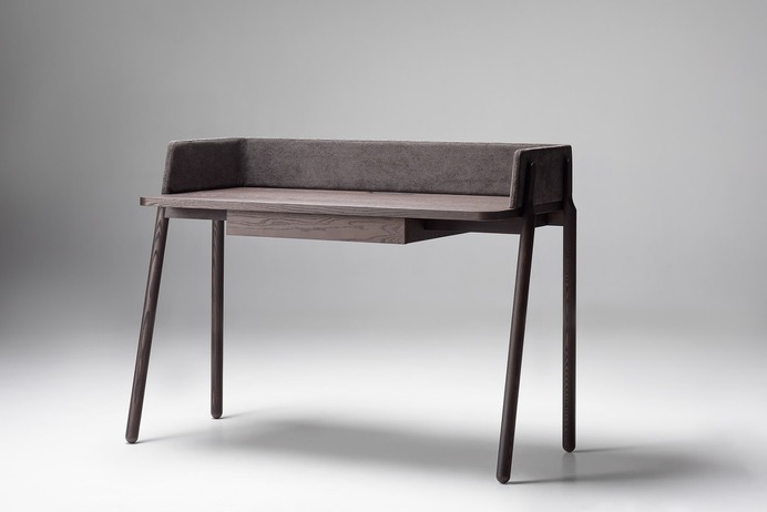 Ash Desk Furniture Design - Mindsparkle Mag Pavel Vetrov & Zegen Furniture designed Ash – a modern workplace, inspired by a visit to libraries, when it becomes necessary to stay in solitude. #interior #furniture #identity #branding #design #color #photography #graphic #design #gallery #blog #project #mindsparkle #mag #beautiful #portfolio #designer