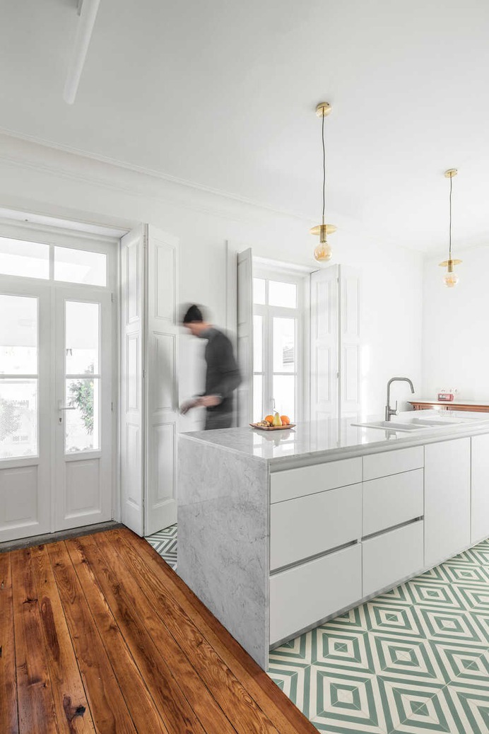 kitchen, Portugal / Adoff Arquitectos