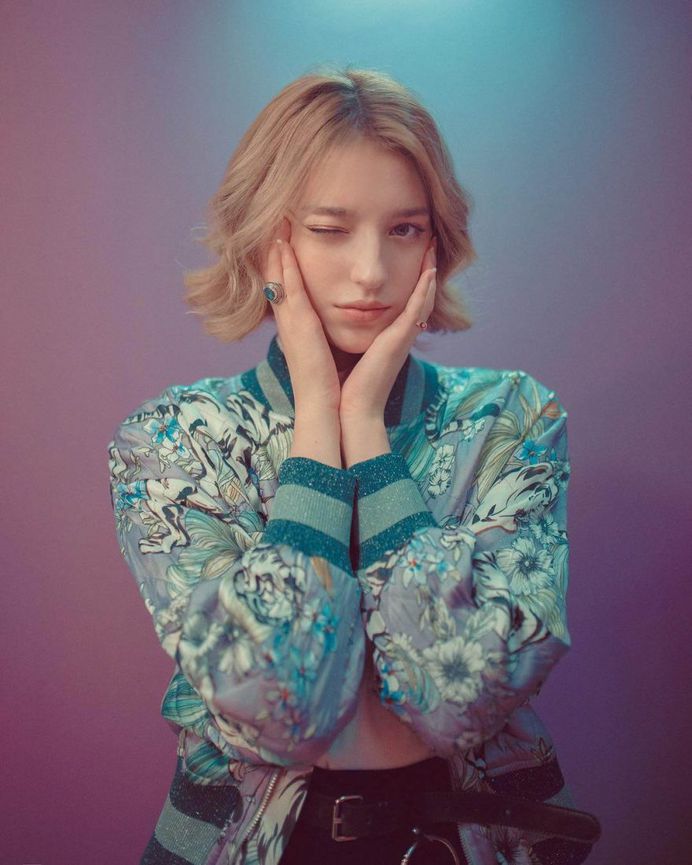 Vibrant and Cinematic Fashion Photography by Bobby Vu
