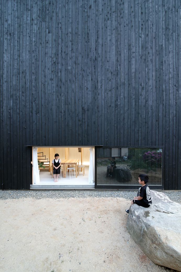 T by Katsutoshi Sasaki + Associates