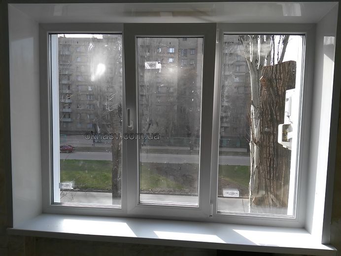 Окна | Металлопластиковые | Пластиковые | Кривой Рог | Трехчастное окно