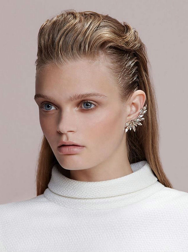 Glossy Pages #make #up #earring