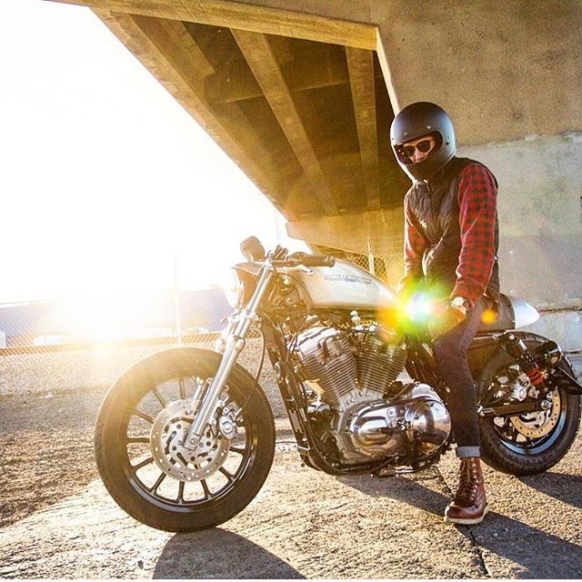 Golden hour 🌅 #WeekendLoading Bobber Chopper Harley Davidson Motorcycle Lifestyle Custom Culture