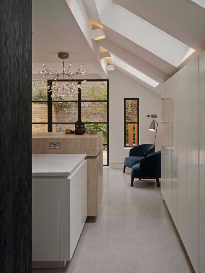 Sterndale Road Victorian Terrace / The Vawdrey House