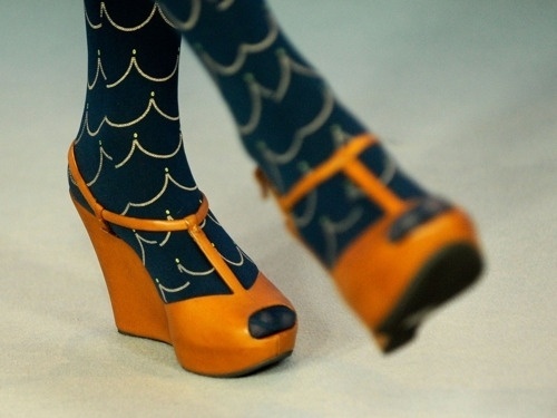 Sara Lindholm #fashion #print #photography #orange