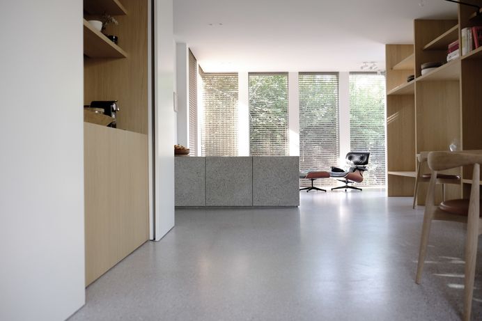 JS Residence by Vincent Holvoet & Vincent Van Duysen
