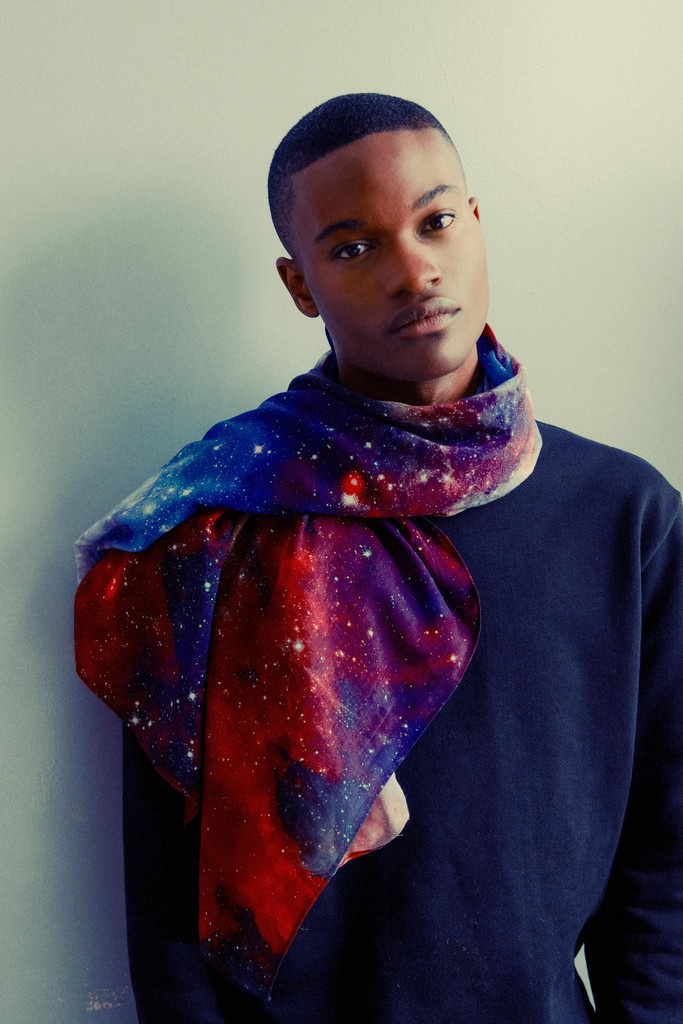 Tarantula Nebula #model #universe #red #nebula #space #scarf #stars #shawl #blue #kerchief