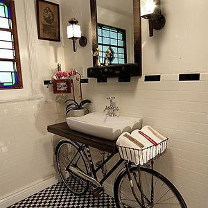 Bicycle Into Sink Stand #interior #design #decor #deco #decoration