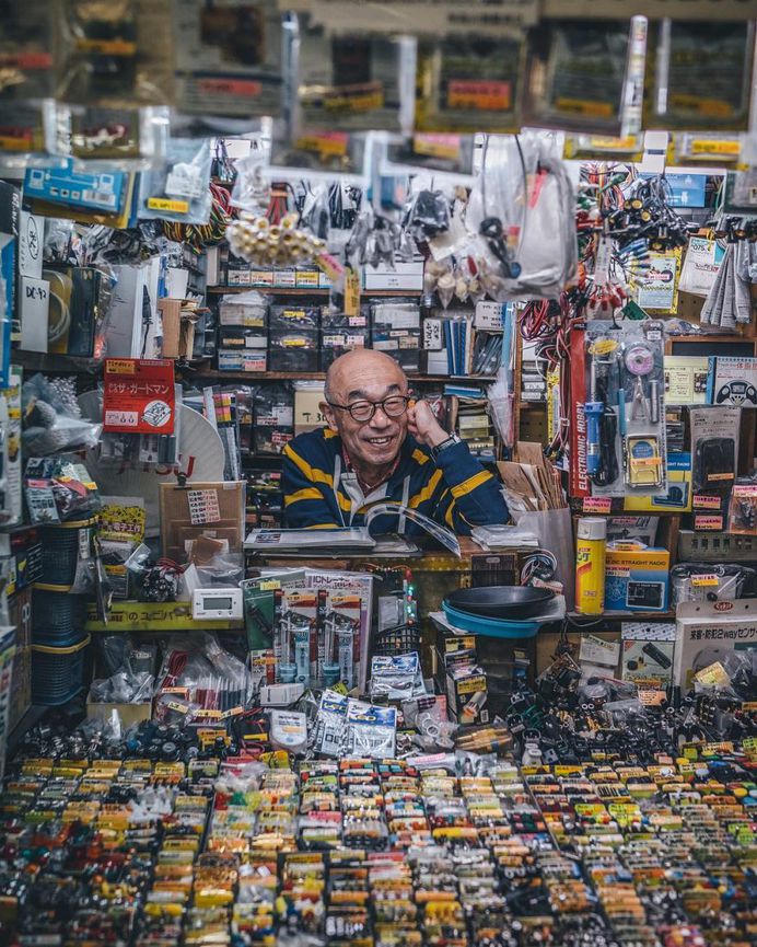 Stunning Candid Street Photos of Tokyo by RK