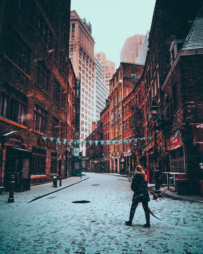 Stunning Moody Street Photos of New York City by Mazz Elias