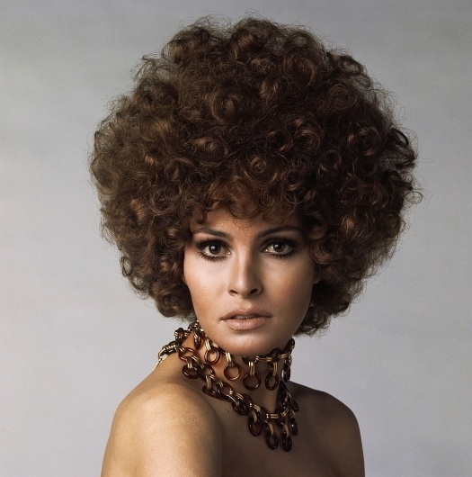 everyday_i_show: A Woman We Love: Raquel Welch #model #photography #welch