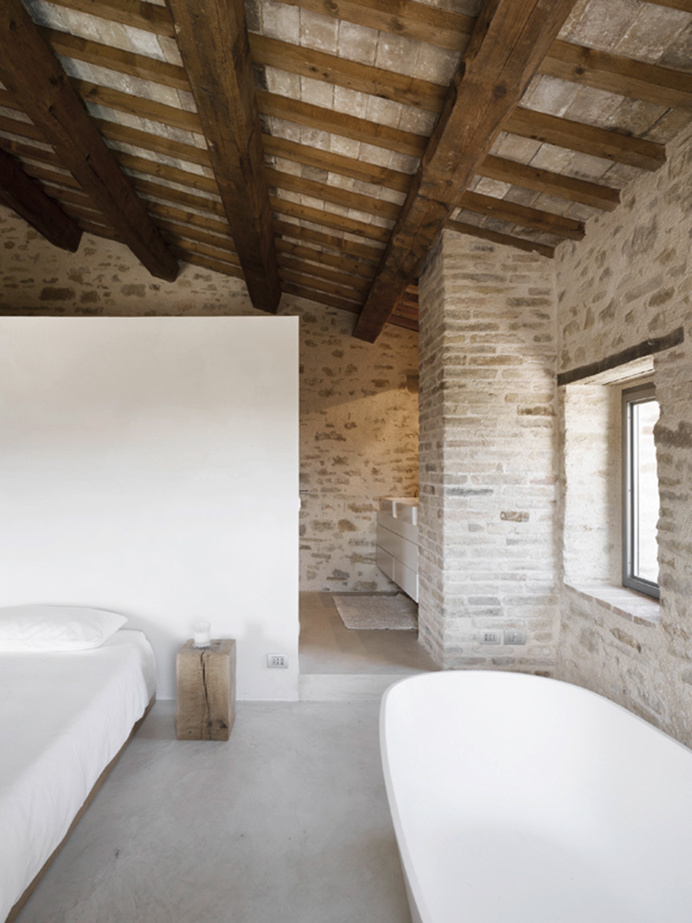 Casa Olivi Treia Italy Wespi de Meuron enironement architecture swimming pool italy house interior design inspiration by www.mindsparklemag.