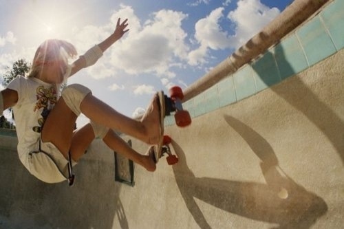 tumblr_li3vd9E6Nh1qecx09o1_500.jpg (JPEG Image, 500x333 pixels) #venice #skateboarding #70s #california