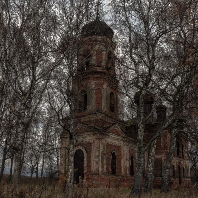 Abandoned Russia: Urbex Photography by Kseniya Savina