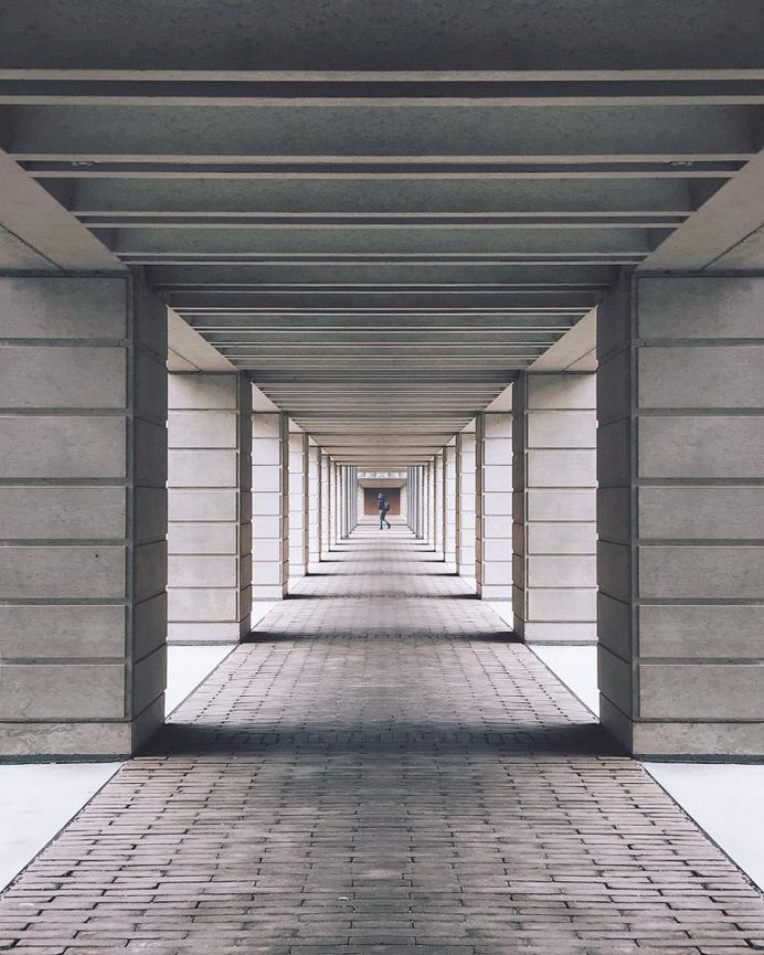 Minimalist Architectural and Urban iPhoneography by Andy Hendrata