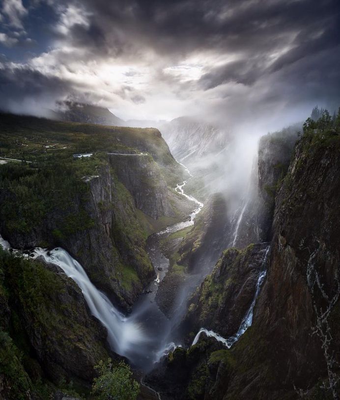 Janne Kahila Captures Astonishing and Scenic Travel Landscapes in Europe