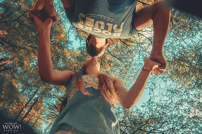 Unusual But Creative Romantic Photoshoot