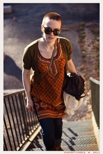 tumblr_ltohz77SOz1qath2to1_1280.jpg (630×945) #fashion #indian #kurti #girl