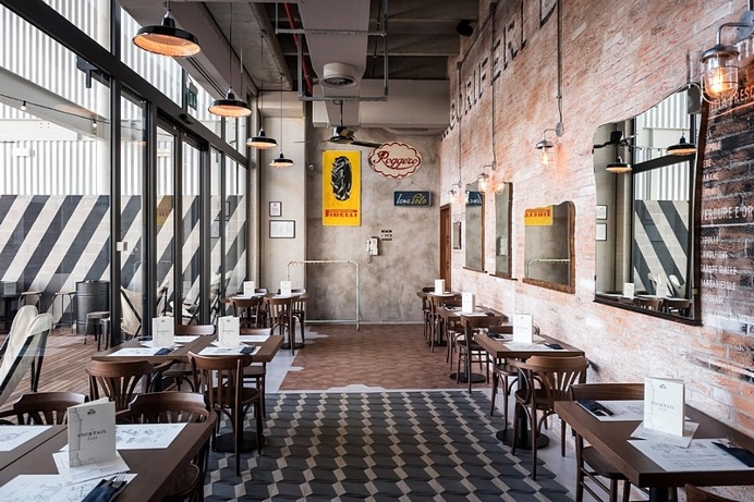 Bu.Co Restaurant – Industrial Vibes / Visual Display