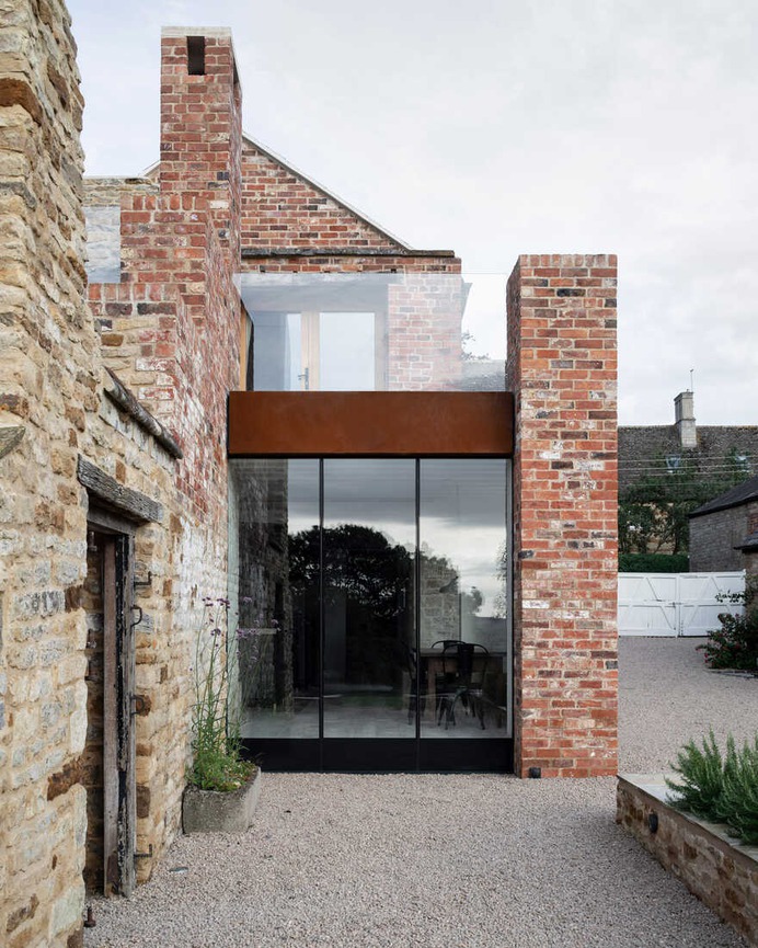 The Parchment Works House / Will Gamble Architects