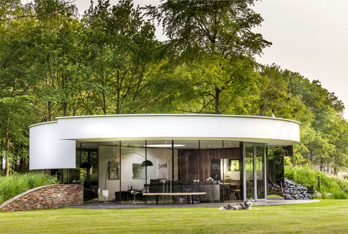Villa with 360 Degree View by 123DV - InteriorZine