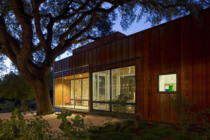 Court & Corten House